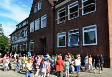 Letzter Schultag in Altengamme-Deich Letzter Schultag in Altengamme-Deich
